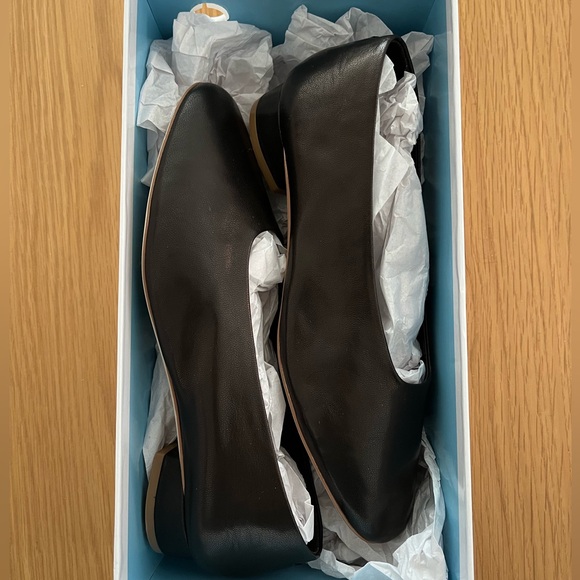 Jeffery Campbell Trustee Flat - Picture 5 of 6